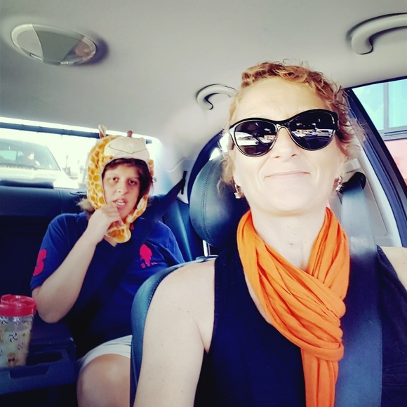 Meet your Posher, Michelle - Picture 7 of 8